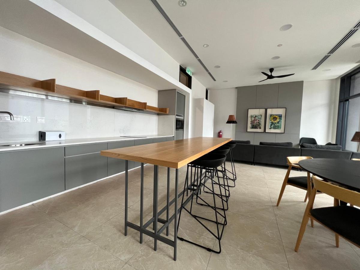 Lucentia Residence Bbcc Lalaport At Kuala Lumpur By Luxe Home Exterior photo