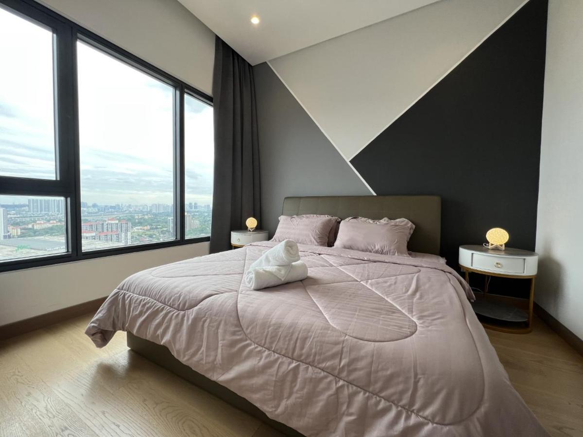 Lucentia Residence Bbcc Lalaport At Kuala Lumpur By Luxe Home Exterior photo